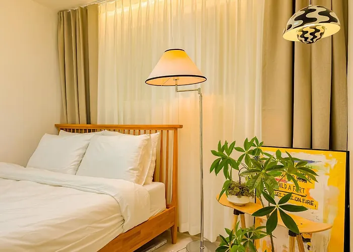 アパート Yeoksam, Gangnam, Coex Starfield, Jamsil 20 Minutes, Itaewon 30 Minutes, Gangnam Plastic Surgery *